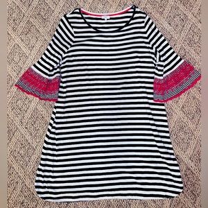 Crown & Ivy Bell-Sleeve Dress